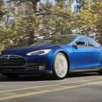 テスラ、モデルS 全車をリコール…シートベルトに不具合 画像