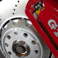 VW ゴルフRパフォーマンス 用フロントブレーキローターセットがブームに？ 画像