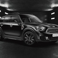 MINIクロスオーバー、ブラック基調の限定モデル発売　日本初導入の2リットルターボ搭載 画像