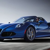 アルファロメオ 4Cスパイダー に「イタリア」、ジュネーブモーターショー2018で公開へ 画像