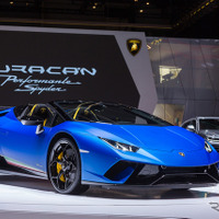 最高速325km/hのオープン、ランボルギーニ ウラカンペルフォマンテ に スパイダー…ジュネーブモーターショー2018 画像