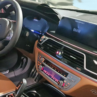 BMW 7シリーズ がSクラスに追いついた？ 新型はフルデジタル・パネル採用へ 画像