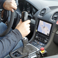 ポルシェ「スパイダー」新型、内装を激写…ケイマンGT4 とWデビューか 画像