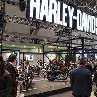 ハーレーダビッドソンは初公開2車種、新ソフテイルシリーズ9車種を展示…東京モーターサイクルショー2018 画像