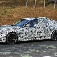 BMW M3 次期型、ニュルで500馬力を解き放つ…初の4WD化も 画像