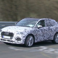 もはやジェット機!? アウデイQ3次期型、最速の「RS」がニュルでコースアウト寸前の爆走【動画】 画像