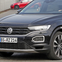 VW史上最小にして最強のSUV…310馬力「T-ROC R」を目撃 画像