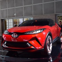 【ロサンゼルスモーターショー15】サイオン C-HRコンセプト…次世代小型クロスオーバー［詳細画像］ 画像