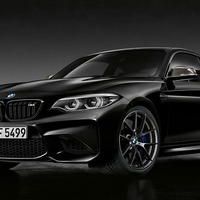 BMW M2クーペ、黒基調の限定車を発表 Mパフォーマンスパーツを多数採用 画像