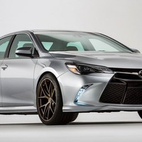 【SEMAショー15】北米トヨタ カムリ に「TRD」…エアロ＆ローダウン 画像