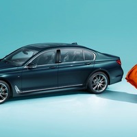 全世界限定200台のBMW 7シリーズ 40周年記念モデル、1日だけの展示　6月9日 画像