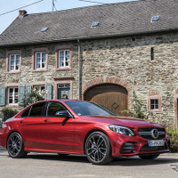 メルセデスAMG C43 、390hpにパワーアップ…改良新型を欧州発売 画像