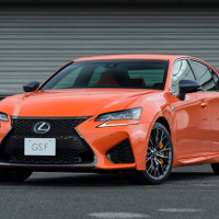 【レクサス GS F】行き先はサーキット…477ps、V8エンジンの高性能セダン［写真蔵］ 画像