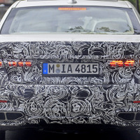 BMW 7シリーズ が変わる…前後デザインを大胆イメチェン！ 画像