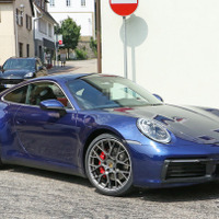 ポルシェ 911 新型の全貌ついに見えた、新デザイン・ディティールを激写 画像