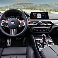 BMW M5 コンペティション、M専用デジタルコクピット採用 画像