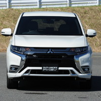 【三菱 アウトランダーPHEV 新型試乗】一般的な走行ではエンジンの存在を意識させられない…石井昌道 画像