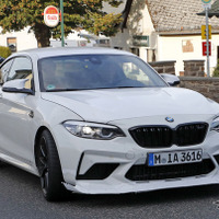 伝説の「CSL」復活か、BMW M2 に最強モデル設定へ 画像