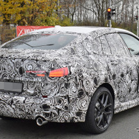 BMW 2シリーズ 第5弾は「グランクーペ」…プロトタイプをスクープ 画像