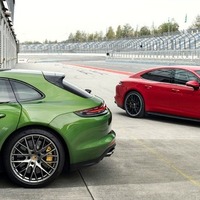 ポルシェ パナメーラ 新型、高性能モデル「GTS」の予約受注開始　1897万円より 画像