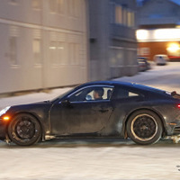 ポルシェ 911 新型、最高峰モデルはPHEVか…史上最強レベルに 画像