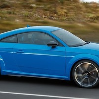 アウディ TT の頂点『TT RS』に改良新型、2.5ターボは400馬力…欧州発表 画像