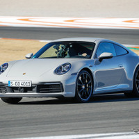 【ポルシェ 911 海外試乗】レーシー度を増しつつも、一般道ではフラットライド…九島辰也 画像