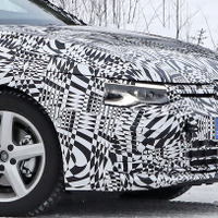 VW ゴルフ 新型、フロント＆リアデザインがご開帳！8代目が登場間近 画像