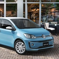 VW、ツートンカラーのup! 限定車「spice up!」を発売　199万9000円 画像