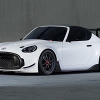 【東京オートサロン16】トヨタ、S-FR レーシング仕様車などを出展 画像