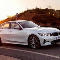 【BMW 3シリーズ 新型】クリーンディーゼルやPHEV、Mパフォーマンスモデルを追加 画像