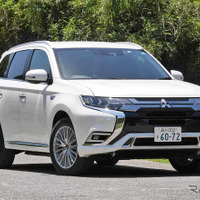 【三菱 アウトランダーPHEV 新型試乗】現行アウトランダーの完成系がこれ！…中村孝仁 画像