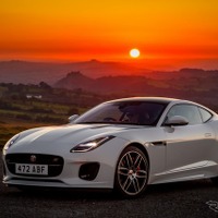 ジャガー Fタイプ、2020年モデルの受注開始…ドライバー支援システム充実 画像