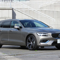 【ボルボ V60 T6 新型試乗】この静かさはPHEVのなかでもトップクラスだ…丸山誠 画像