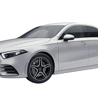 メルセデスAMG A35 4マチック セダン、予約受注開始　価格638万円 画像
