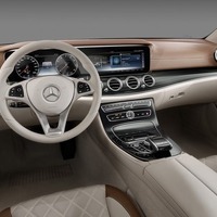 メルセデス Eクラス 次期型、インテリアを先行公開 画像