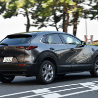 【マツダ CX-30 新型試乗】これ、街乗りで使えるSUVですよ…岩貞るみこ 画像
