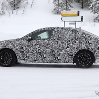 アウディ A3セダン 次期型、最強の「RS」を初スクープ! 画像