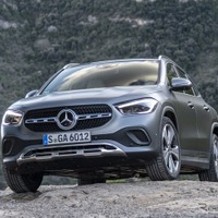 メルセデスベンツ GLA 新型、欧州市場で4月末に発売 画像