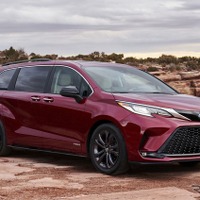 米トヨタのハイブリッドミニバン、初のスポーティグレード設定…シエナ 新型 画像