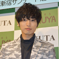 桐山漣、セクシーな肉体美を披露「着やせするんですが、自信のあるパーツは胸筋です」 画像