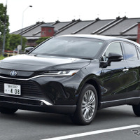 【トヨタ ハリアー 新型試乗】座った瞬間から味わえる、クルマと自分との馴染みの良さ…島崎七生人 画像
