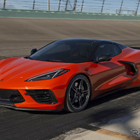 【シボレー コルベット 新型】初の右ハンドルが登場！ハードトップコンバーチブルも日本導入 画像