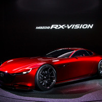 【東京オートサロン16】マツダ、RX-VISION と LM55ビジョン グランツーリスモ を出展 画像