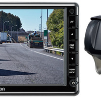 「フォルシア クラリオン」から、高解像度商用車用HDカメラと7型ワイドHD対応モニターが新登場 画像