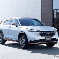 【ホンダ ヴェゼル 新型】「e：HEV」搭載など、7年ぶりのフルモデルチェンジ…価格は227万9200円より 画像