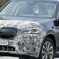 BMW『iX3』早くも改良？ デュアルモーター搭載「M Performance」でライバルに対抗か 画像