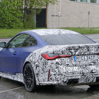 「CSL」19年ぶり復活なるか、限定1000台の特別なBMW M4…最新プロトをスクープ 画像