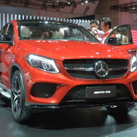【東京モーターショー15】メルセデス GLE、ガソリン仕様は575馬力のAMGだけ 画像