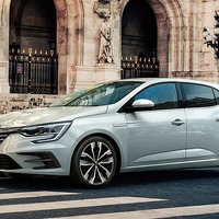 【ルノー メガーヌ 改良新型 発売】優雅さが加わったエクステリア、価格は310万円より 画像